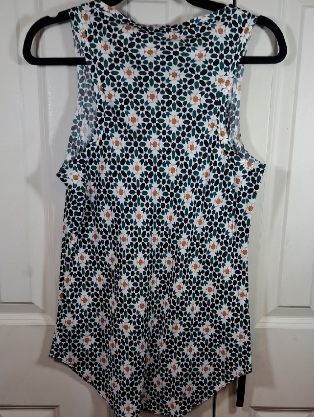 Theory Silk Sleeveless Geometric Floral Tank Top - White, Black, Green, Gold - Picture 4 of 5